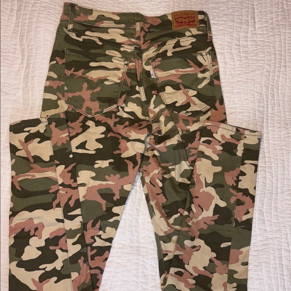 Levi’s Camouflage jeans - Picture 3 of 6